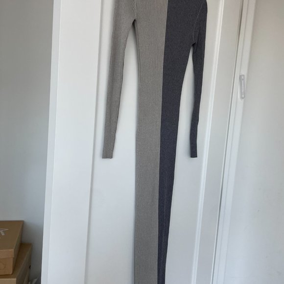 Staud Shoko Colorblock Sweater Dress Heather Grey/Charcoal Ribbed Knit V-neck XS - Picture 11 of 12